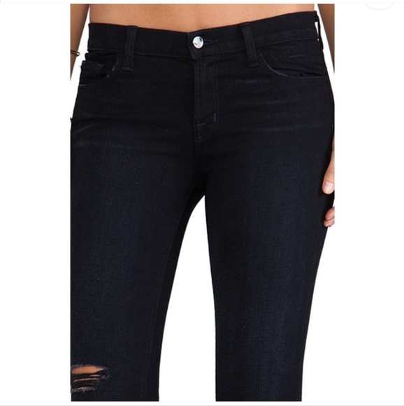 J Brand The Skinny Leg Jeans In Blacklash Distressed - Picture 2 of 16